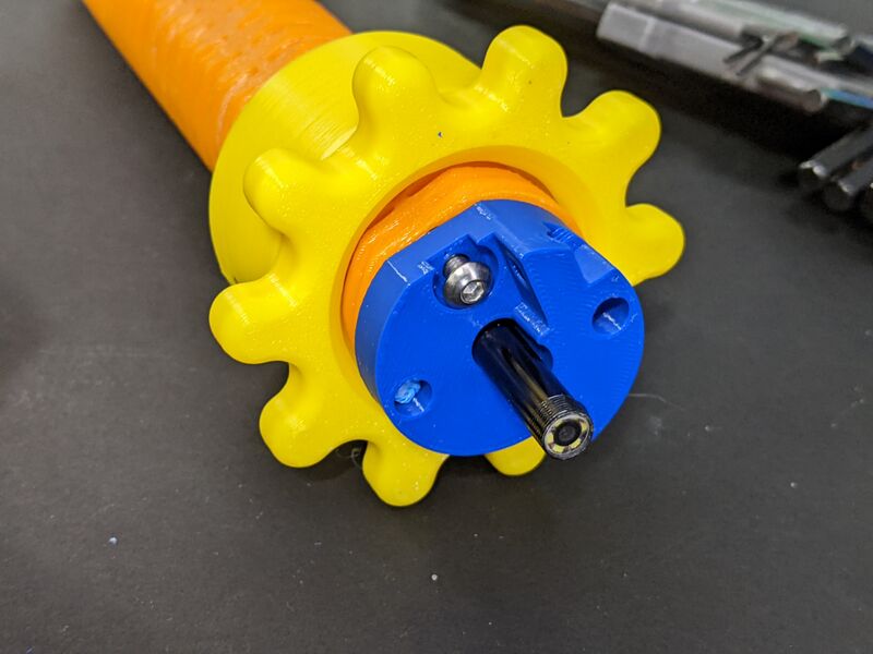 File:Camera clamp body.jpg